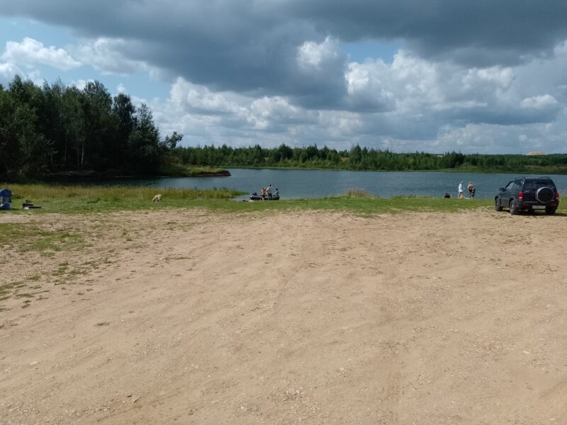 Автодорога (лыжероллеры) Н Горбово — Лызлово, состояние на 16 августа 2025 по отзыву, фото 2. Пляж на карьере